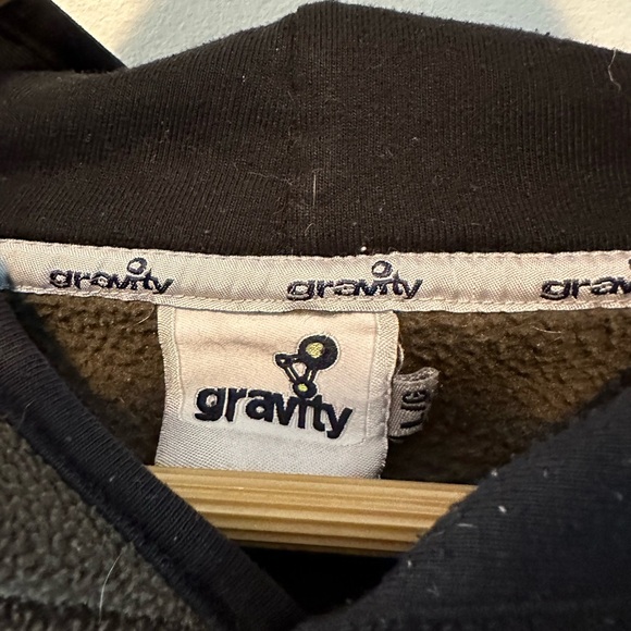 Gravity men’s fleece .   Size large, olive . - Picture 3 of 4